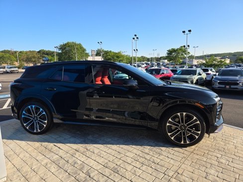 New 2025 Chevrolet Blazer EV SS image 5