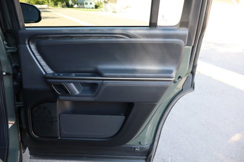 Used 2022 Rivian R1S Launch Edition image 27
