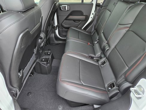 New 2025 Jeep Gladiator Rubicon w/ Convenience Group image 8