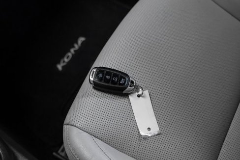 Used 2022 Hyundai Kona Limited image 51