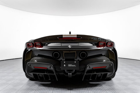 Used 2022 Ferrari SF90 Stradale image 9