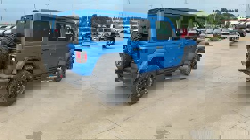 New 2023 Jeep Wrangler Unlimited w/ Sun & Screen Package image 8