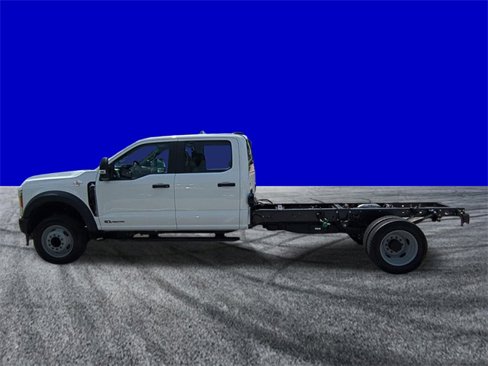 New 2026 Ford F450 2WD Crew Cab Super Duty image 7