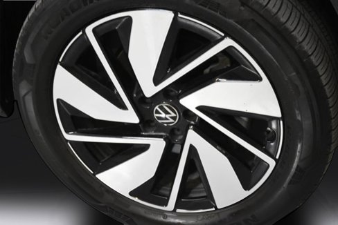 Used 2024 Volkswagen Atlas SE image 6