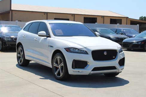 Used 2020 Jaguar F-PACE S image 8