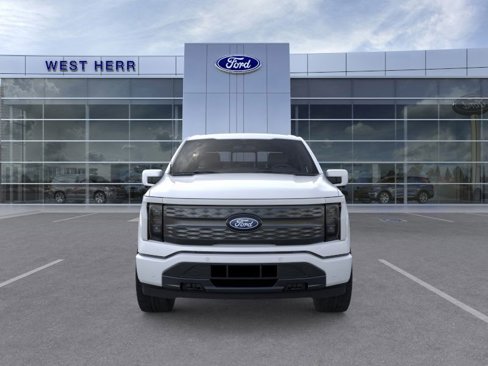 New 2025 Ford F150 Lightning Lariat w/ Max Trailer Tow Package image 7