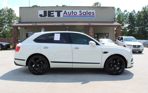 Used 2018 Bentley Bentayga image 8