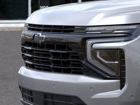 New 2026 Chevrolet Suburban RST image 14