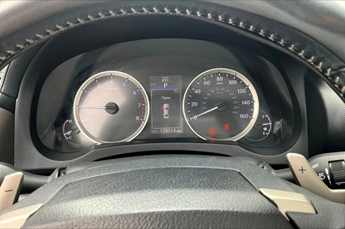 Used 2016 Lexus IS 300 AWD w/ Premium Package image 19