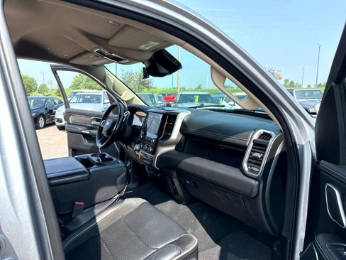 Used 2019 RAM 1500 Laramie image 47