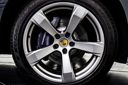 Used 2024 Porsche Macan image 24