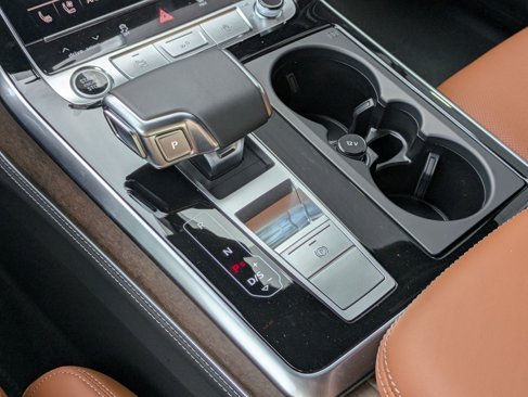 New 2025 Audi Q7 3.0T Prestige image 13