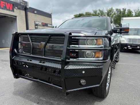Used 2015 Chevrolet Silverado 2500 LTZ w/ Duramax Plus Package image 11