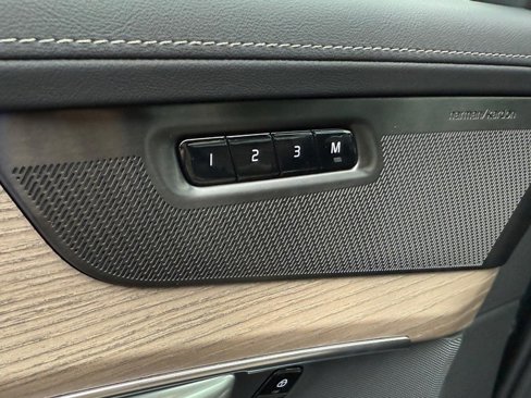 New 2026 Volvo XC90 B6 Ultra image 10