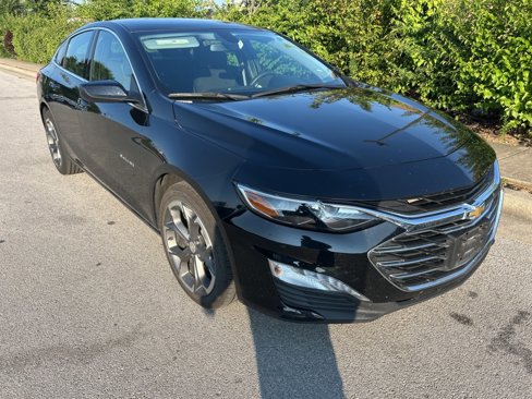 Used 2022 Chevrolet Malibu LT image 3