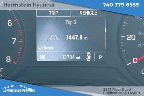 Used 2025 Chevrolet Trax LS w/ LS Convenience Package image 7