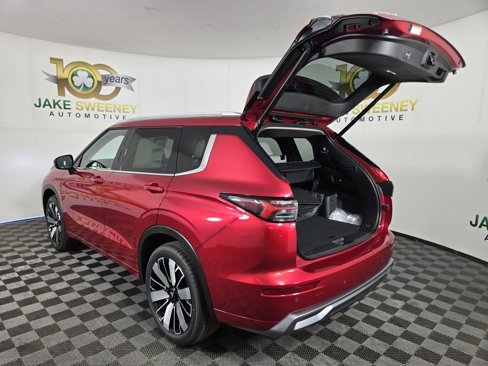 New 2025 Mitsubishi Outlander SEL image 32