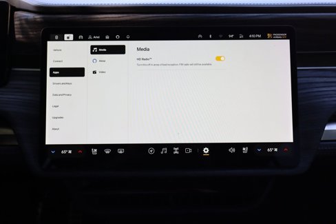 Used 2022 Rivian R1S Launch Edition image 37