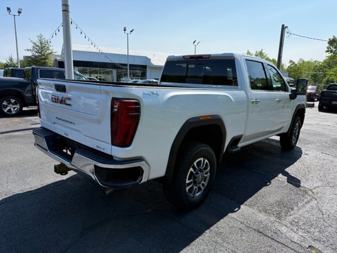 New 2025 GMC Sierra 2500 SLT w/ SLT Convenience Package image 5