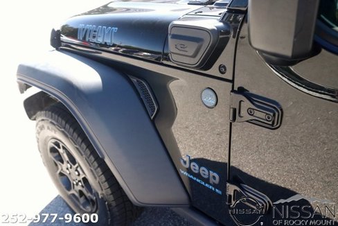 Used 2023 Jeep Wrangler Unlimited image 9
