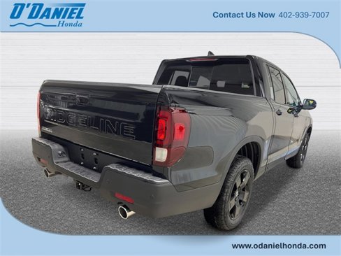 New 2026 Honda Ridgeline Black Edition image 5