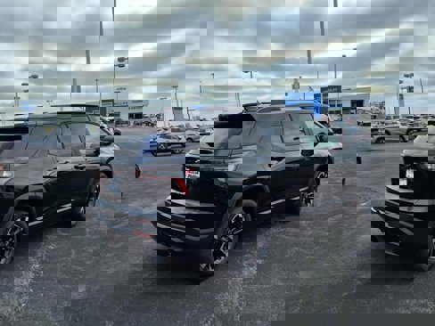 New 2026 Chevrolet Equinox RS w/ Convenience Package III image 3
