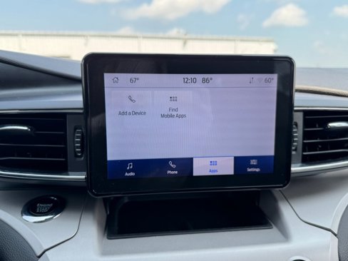 Used 2023 Ford Explorer XLT w/ Equipment Group 202A image 23