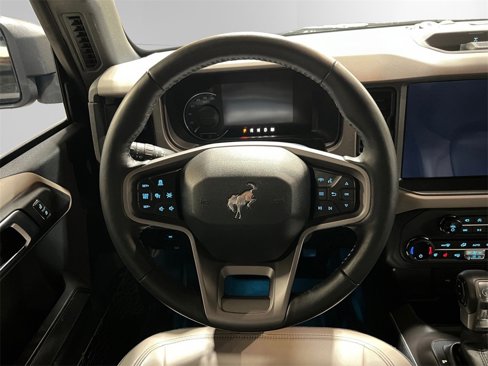 Used 2024 Ford Bronco Wildtrak image 25