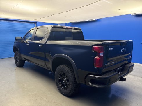 New 2026 Chevrolet Silverado 1500 ZR2 image 5