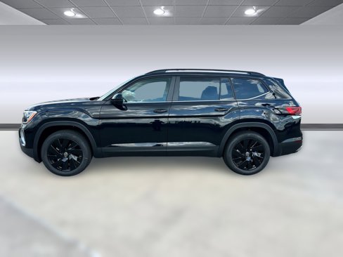 New 2026 Volkswagen Atlas SE image 2
