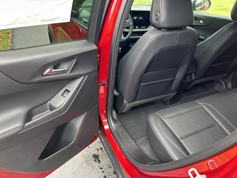 New 2025 Chevrolet Equinox LT w/ Convenience Package II image 26