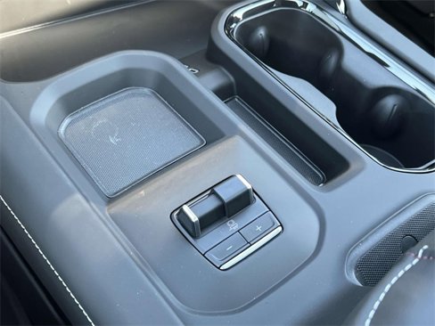 New 2025 GMC Sierra 2500 AT4X w/ AT4X AEV Edition image 24