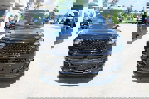 New 2025 Jeep Grand Cherokee L Limited image 3