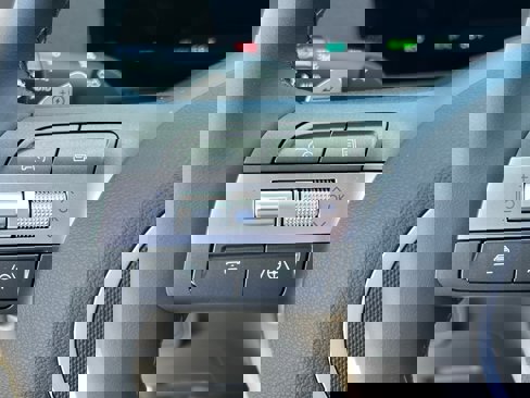 New 2025 Hyundai Kona SEL image 12