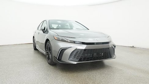 New 2026 Toyota Camry SE image 30