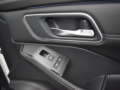New 2026 Nissan Rogue Platinum image 25