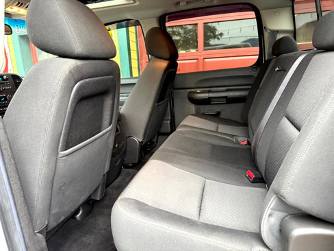 Used 2014 Chevrolet Silverado 2500 LT image 16