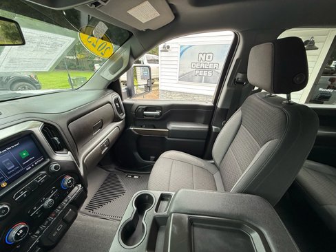 Used 2023 Chevrolet Silverado 2500 LT w/ Convenience Package image 17