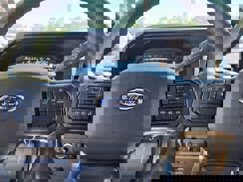 New 2026 Ford F250 XL image 19