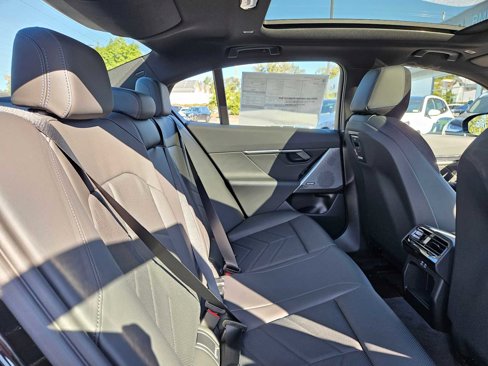 New 2026 BMW 550e xDrive w/ Premium Package image 15
