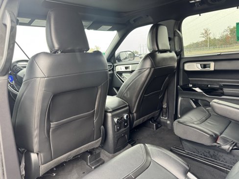 Used 2022 Ford Explorer ST w/ Equipment Group 401A image 18
