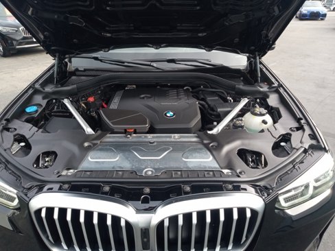 Used 2024 BMW X3 xDrive30i w/ Premium Package image 25