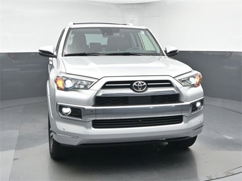 Used 2024 Toyota 4Runner Limited image 2