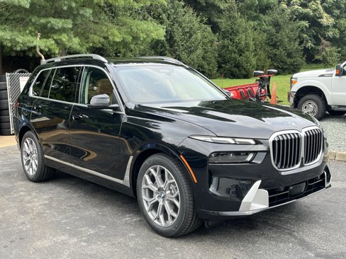 Used 2026 BMW X7 xDrive40i image 3
