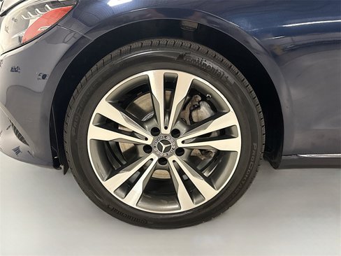 Used 2021 Mercedes-Benz C 300 4MATIC Sedan image 30