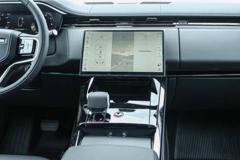 New 2025 Land Rover Range Rover Sport image 14