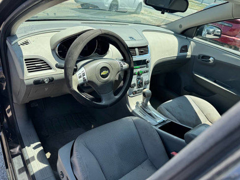 Used 2011 Chevrolet Malibu LS image 8
