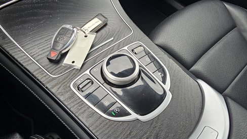 Used 2019 Mercedes-Benz GLC 300 w/ Premium Package image 33