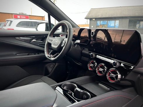 Used 2024 Chevrolet Blazer EV RS image 29