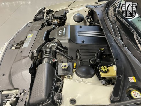 Used 2003 Ford Thunderbird image 11